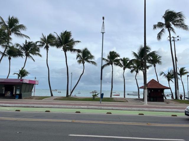 Apartamento No Point Da Ponta Maceió